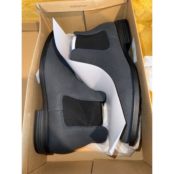 Madden Mens Navy Cushioned Goring Maxxin Round Toe Chelsea Boot, Size 9, NIB - Picture 3 of 3